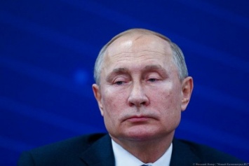 Путин продлил мораторий на выдворение иностранцев из России