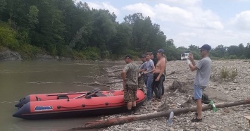 Прошло пять дней: один из унесенных течением реки братьев-школьников до сих пор не найден