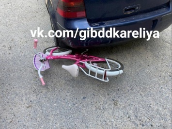 В Костомукше сбили 8-летнюю девочку на велосипеде