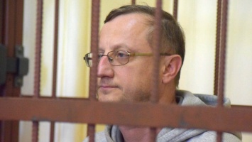 Таможенник Дмитрий Евсеев приговорен к 12 годам колонии строгого режима