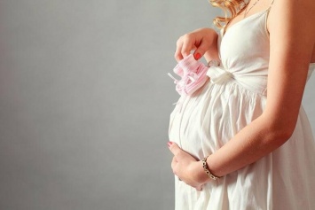 Этим летом в Югре беременным будут выдавать сертификат «Буду мамой»