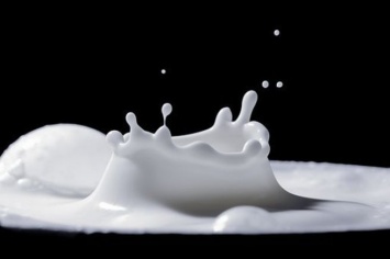 Минтруд РФ предложил возобновить выдачу "молока за вредность"