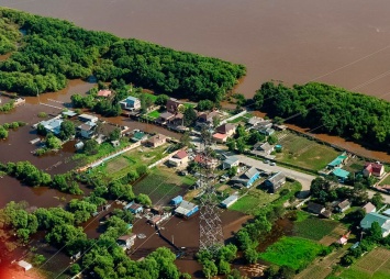В районы Приамурья, откуда ушел паводок, будут сразу направлять деньги