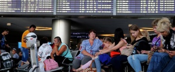 Ожидается отмена более половины рейсов на российские курорты