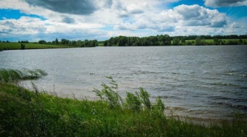 Кузбассовец утонул при попытке переплыть озеро