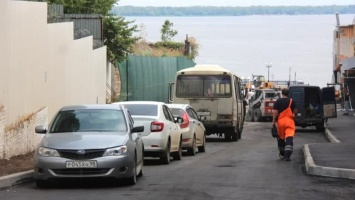 На спуске к новому пляжу в Саратове запретят остановку автомобилей