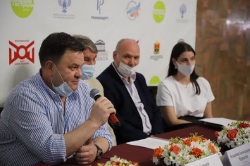 Артисты театра Олега Табакова выступят в Кузбассе