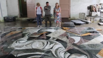 Художественный музей Алтайского края украсит мозаика колыванских мастеров