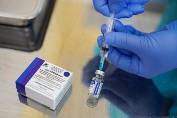 Облвласти: в мобильных пунктах вакцинации продолжат прививать только вторым компонентом