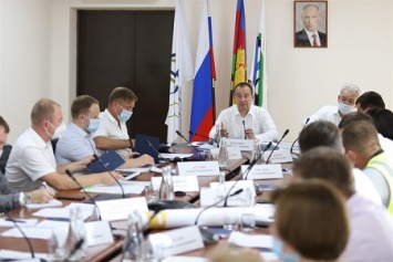 Депутаты обсудили обеспечение экобезопасности проекта строительства газоперерабатывающего комплекса в Тамани