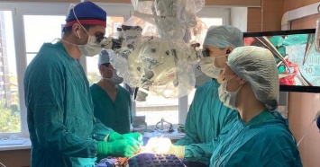 В Краснодаре хирурги восстановили женщине грудь из тканей живота