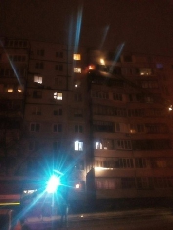 Вчера на микрорайоне Жукова горела квартира (видео)