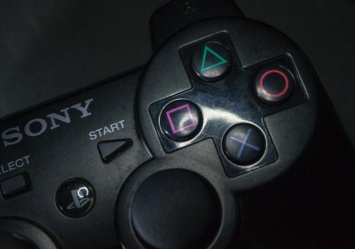 Sony разработала новый угловатый дизайн для PlayStation 5