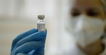 Детскую вакцину от коронавируса могут зарегистрировать в сентябре