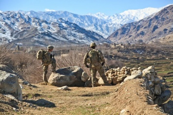 Талибан приказал своим боевикам не входить в Кабул до окончания переговоров с властями