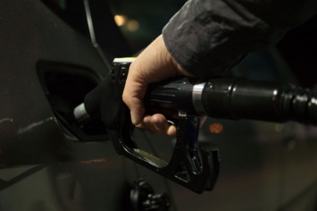 Власти прокомментировали резкий рост цен на топливо в Кемерове