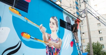 Граффити с гимнасткой Диной Авериной появилось в Краснодаре