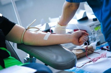 Доноров приглашает ульяновская областная станция переливания крови
