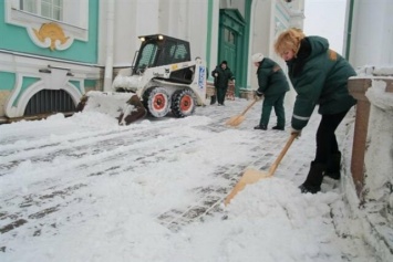Спецкомиссия будет контролировать зимнюю уборку дворов в Ульяновске
