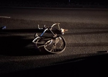 На трассе Черняховск - Нестеров «Фольксваген» насмерть сбил велосипедиста