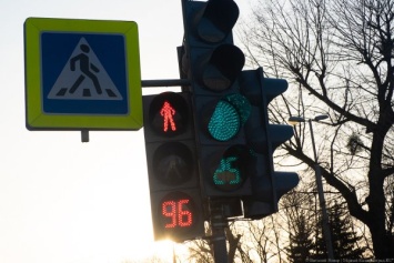 Власти Калининграда решили поставить еще два светофора на Горького