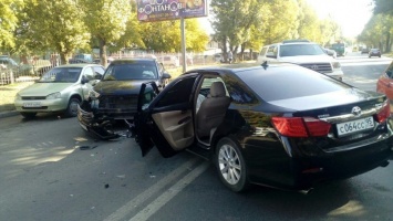 В тройном ДТП на Шехурдина пострадала пожилая пассажирка