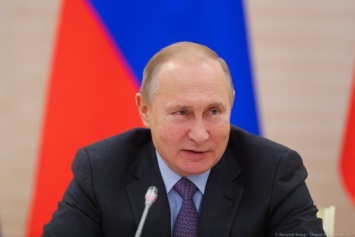 Путин не согласился с мнением, что демократия в России умерла