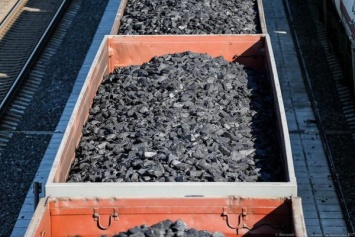 Облвласти решили зарезервировать уголь «для бесперебойного обеспечения населения»