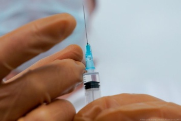 Оперштаб отчитался о числе вакцинированных и количестве занятых коек больными COVID