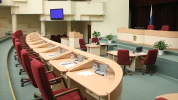 В Саратовской облдуме следующего созыва останется только 10 "списочников"