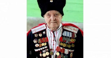 Губернатор Кубани Вениамин Кондратьев поздравил со столетним юбилеем участника легендарной Кущевской атаки