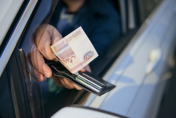 ГИБДД Краснодара напомнила водителям об уголовной ответственности за взятки