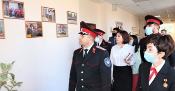 Атаман Кубанского войска посетил казачий кадетский корпус в Тимашевске