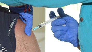 За неделю 324 сотрудника "КВС" прошли вакцинацию от COVID-19