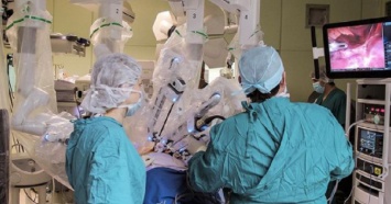 Робот-хирург-онколог: вторая хирургическая система Da Vinci за 300 млн рублей поступила в краевую больницу №1