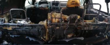 В Калуге разбили и сожгли машину экс-депутата