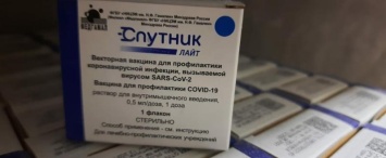 В Кремле заявили о допустимости "Спутник Лайт" для вакцинации