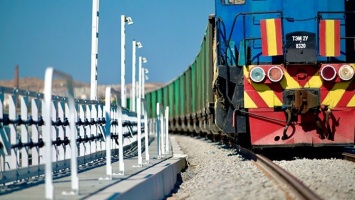 Железнодорожная часть Крымского моста официально достроена и сдана в эксплуатацию