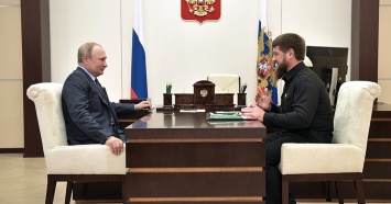 Путин: «Кадырову можно Героя труда дать, но молодой еще - подождет»