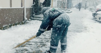 Свердловчан предупредили о сильных метелях и снегопадах