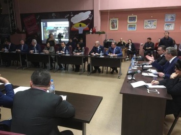 Глава города встретился с депутатами Думы Нижневартовска, окружного парламента и Тюменской областной Думы