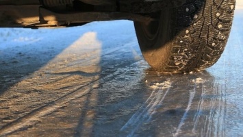 Ульяновским водителям поменять летнюю резину на зимнюю рекомендует МЧС