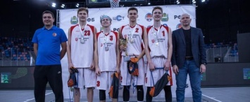 Сборная Калужской области заняла 2 место на фестивале по баскетболу