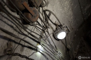 Власти рассказали о состоянии выжившего в кузбасской шахте спасателя