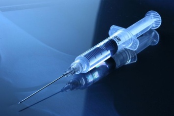 ВОЗ признала вакцины малоэффективными против нового штамма коронавируса