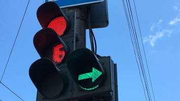 На улицах Саратова установят 19 новых светофоров