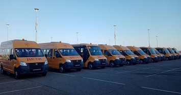 Школы 22 городов и районов Краснодарского края получили 84 новых автобуса