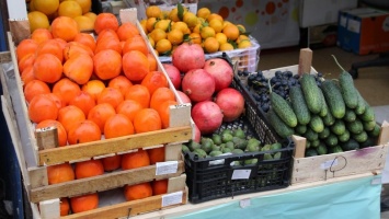 На саратовском рынке покупатели подрались у прилавка с ягодой