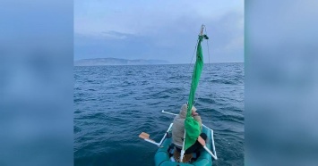 В Анапе мужчину на надувной лодке унесло в море