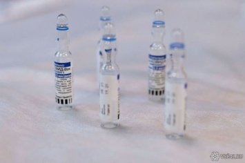 Мясников высказался о необходимости пересмотреть противопоказания к вакцине от COVID-19